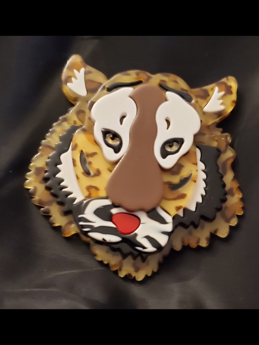 Leopard Tiger Face Enamel Brooch - Brown, White & Black